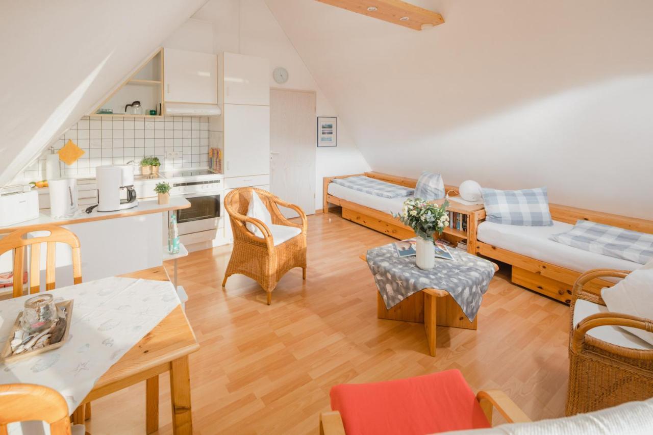 Haus Dwarslooper - Wohnung Luentje Norderney Exterior foto